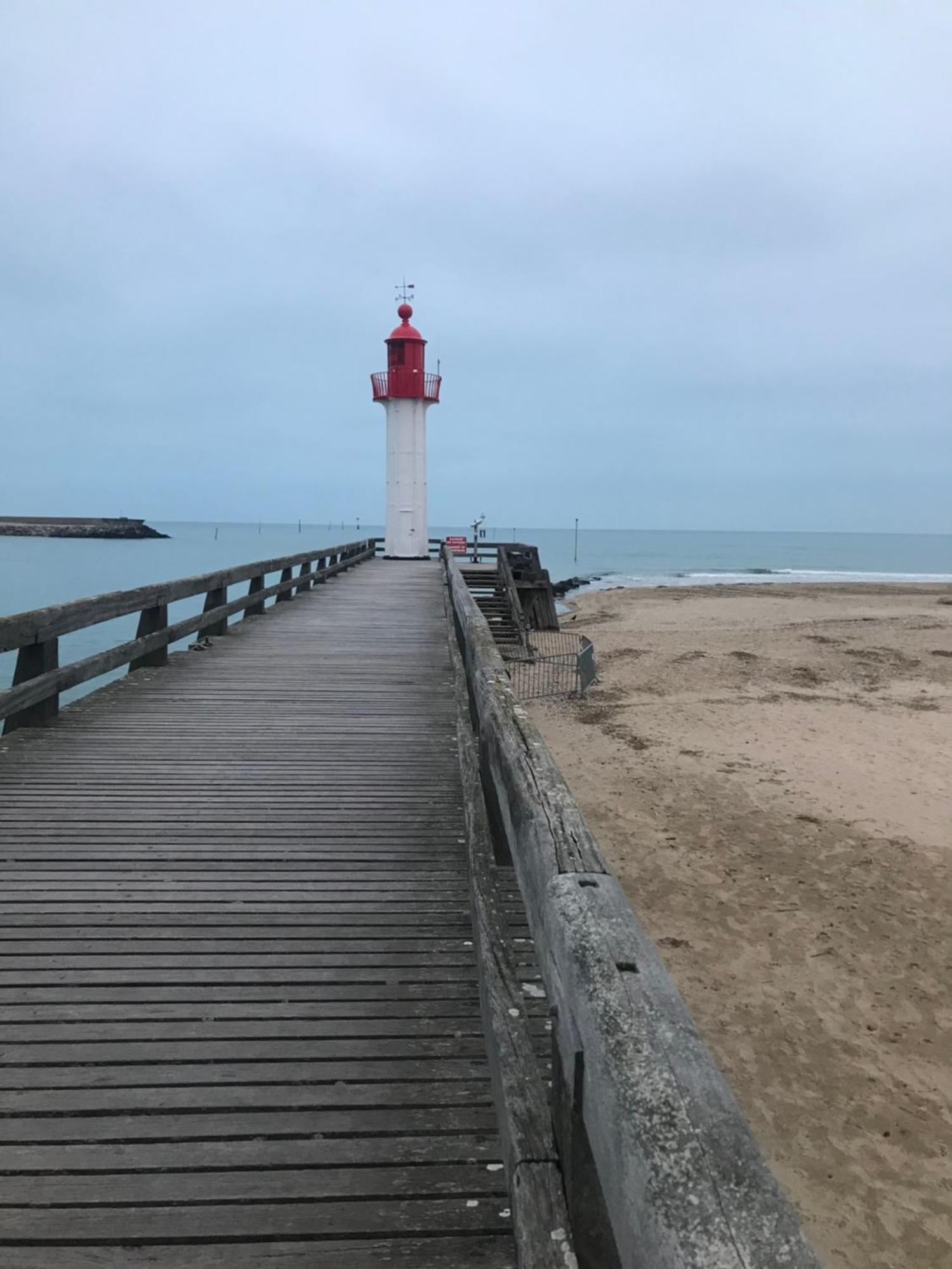 Au Soleil Couchant Trouville-sur-Mer Exterior foto